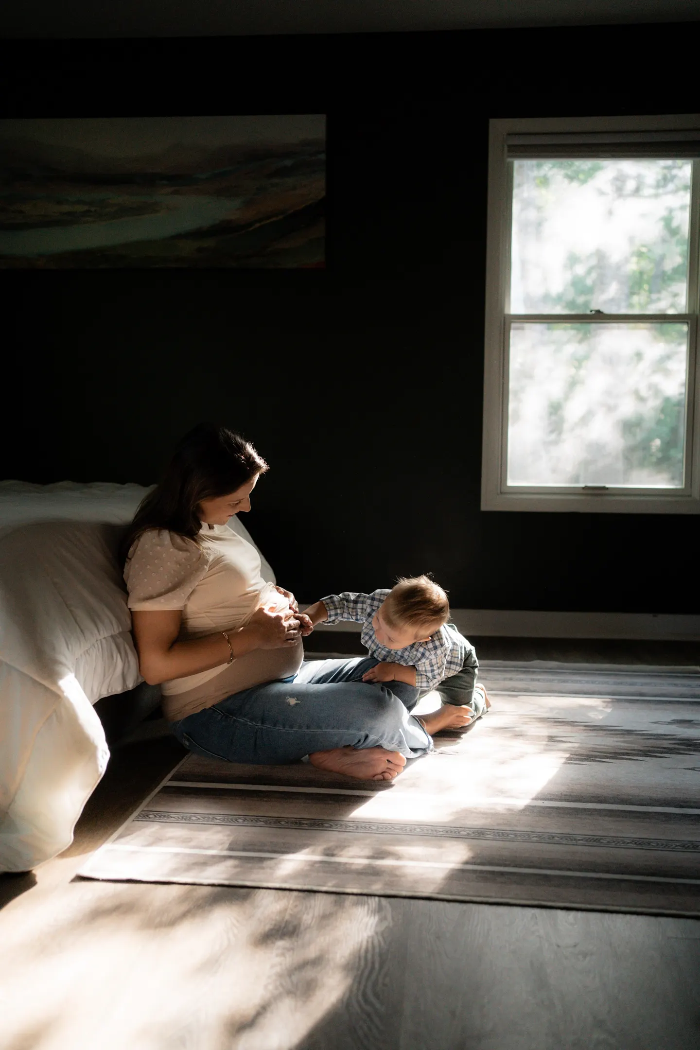 maternity and newborn photos at home