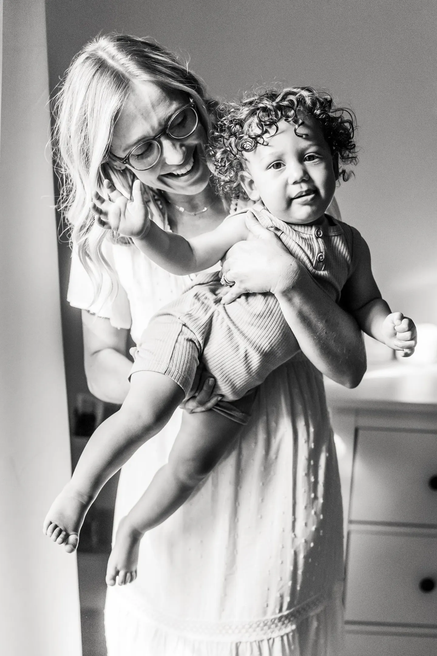 tips for photographing in-home lifestyle family photos