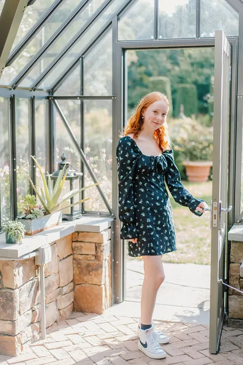 what to wear tips for teens in family photos by Charlottesville Photographer