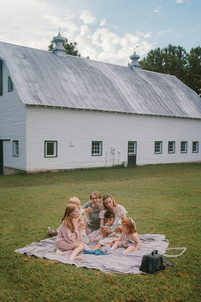 including popsicles in summer mini sessions