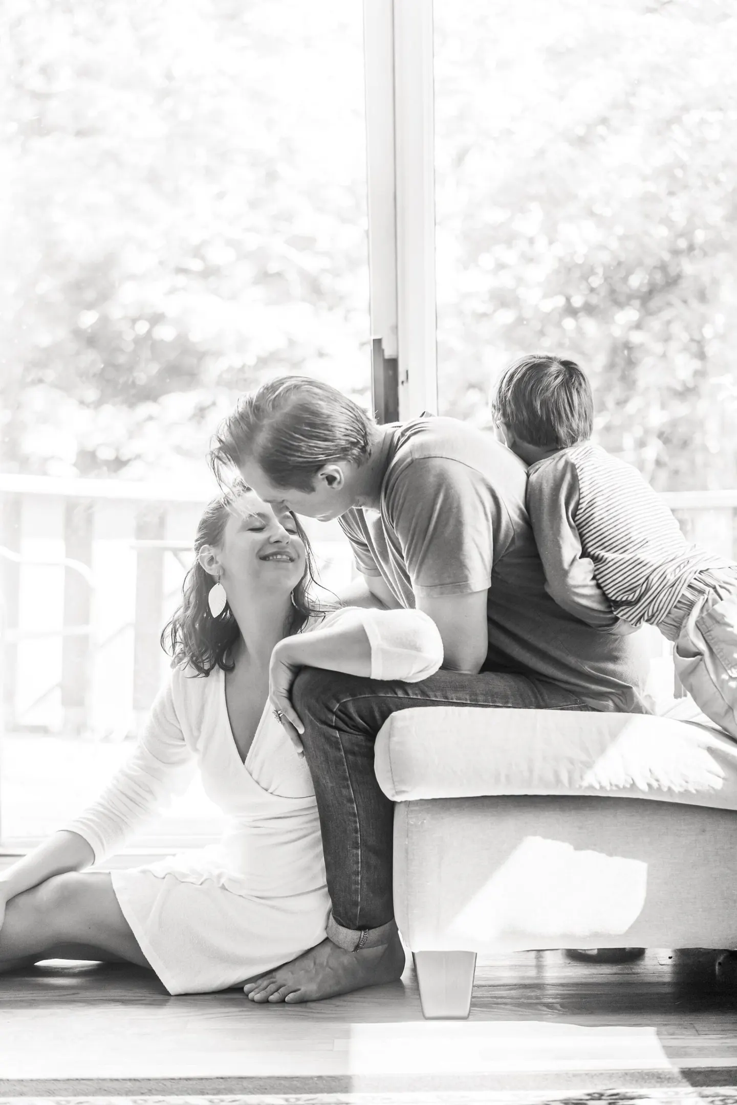 family poses for at home sessions