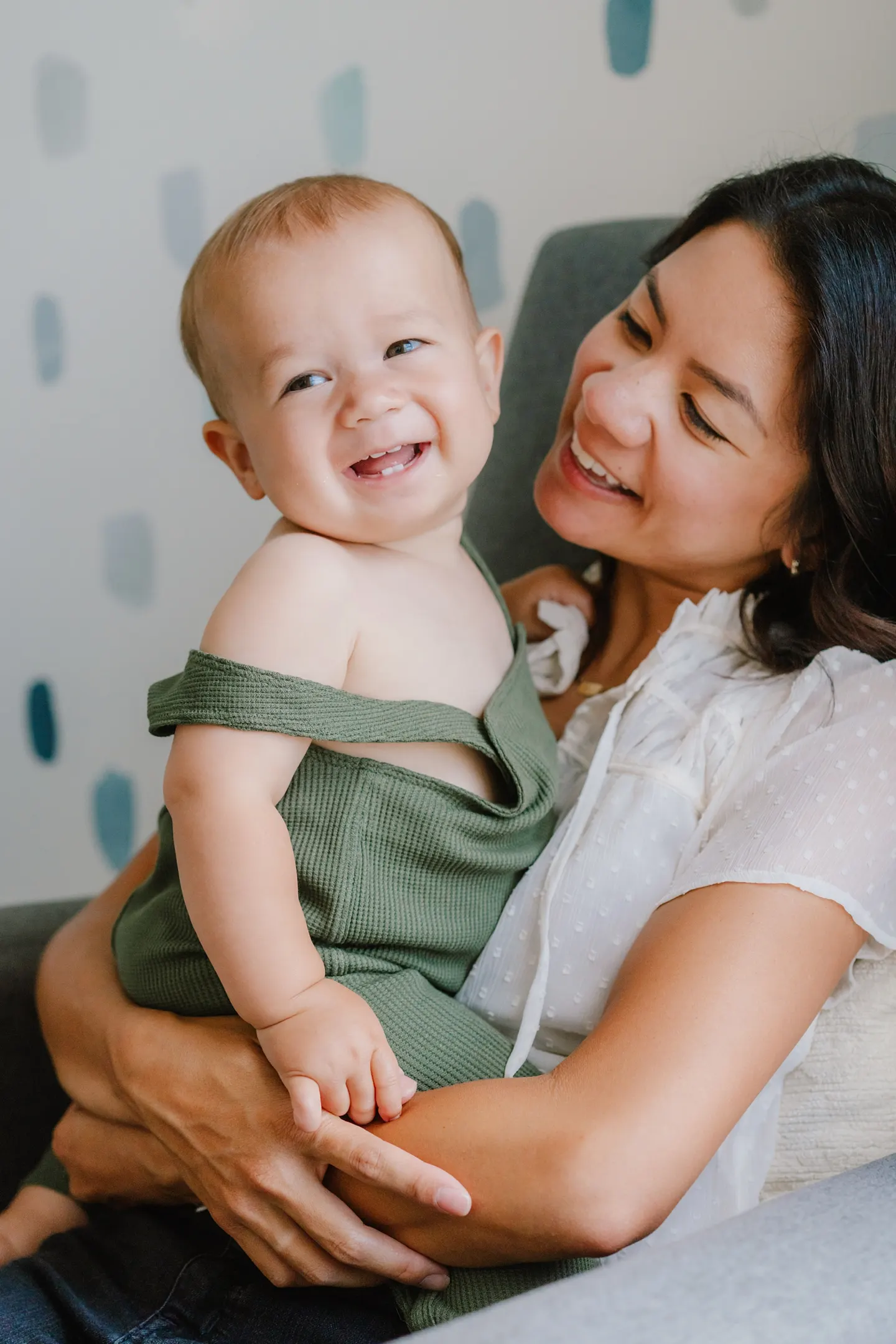One year old family photos at home | The Dunn Family