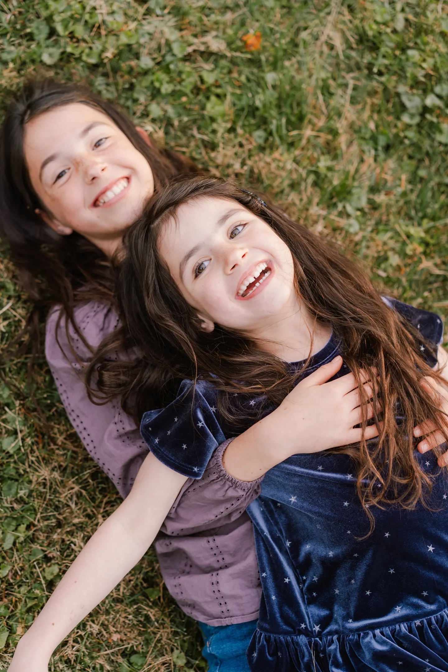 3 Tips for natural family photos with older kids