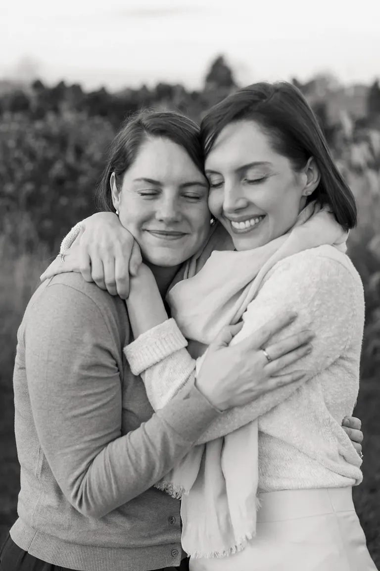 Extended family photos at Early Mountain Vineyards