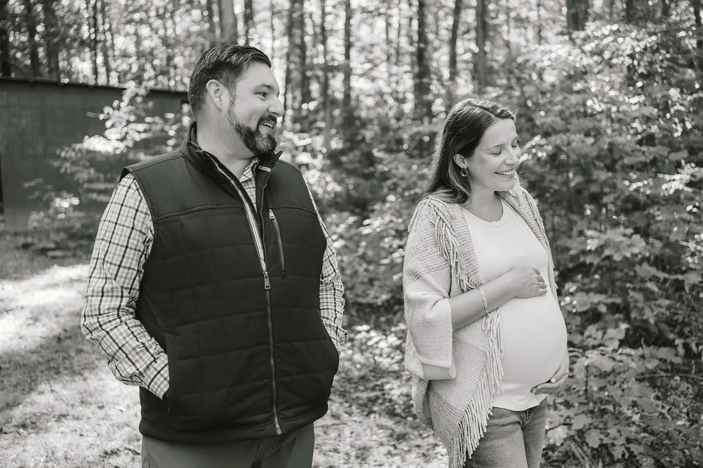 natural maternity photos in charlottesville, va