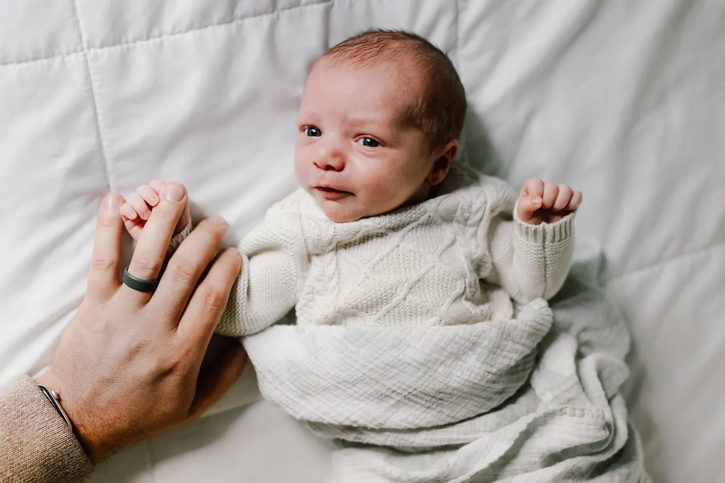 Maternity and newborn photos at home with the Barnes family