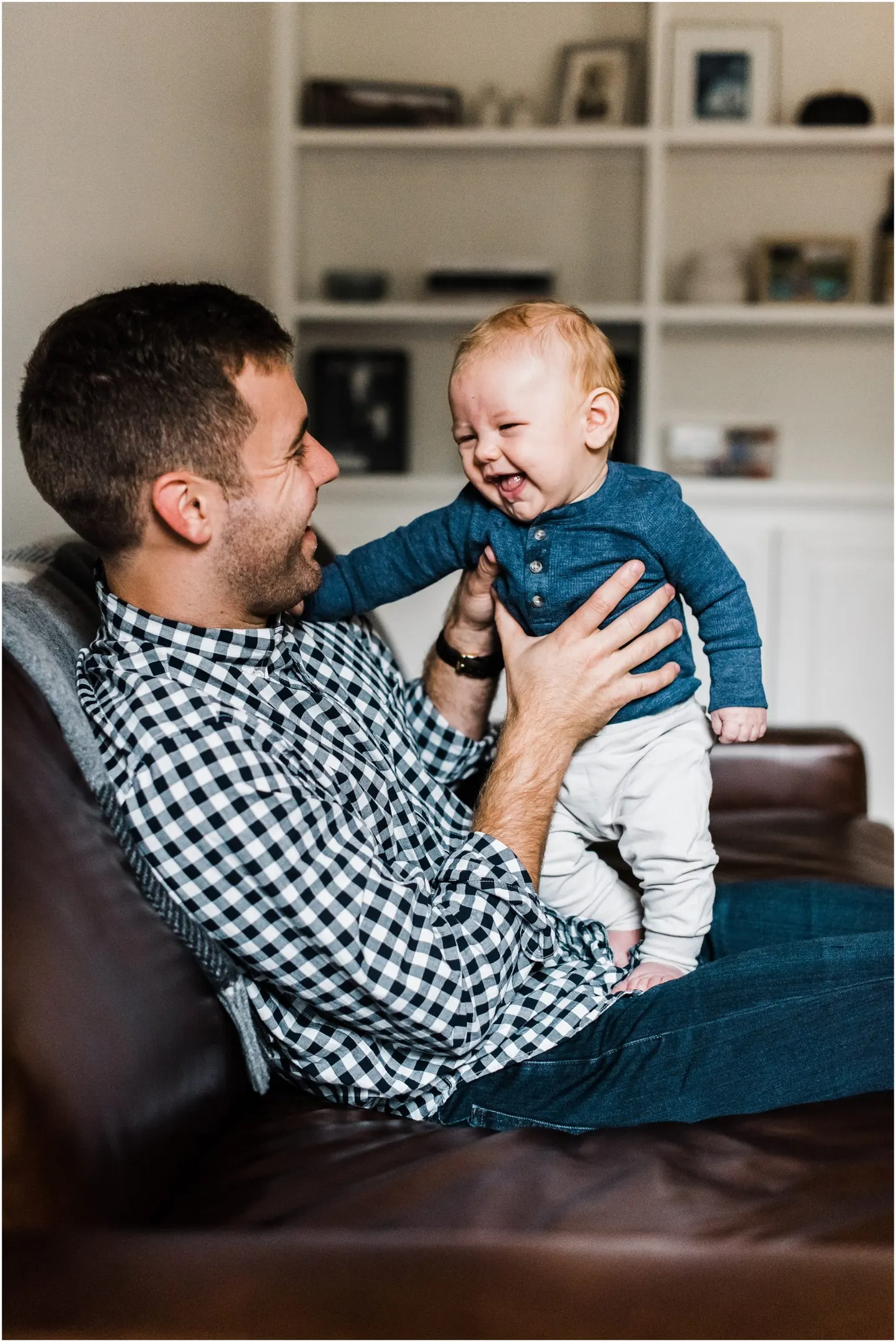 4 Tips for lifestyle newborn photos with 2 under 2