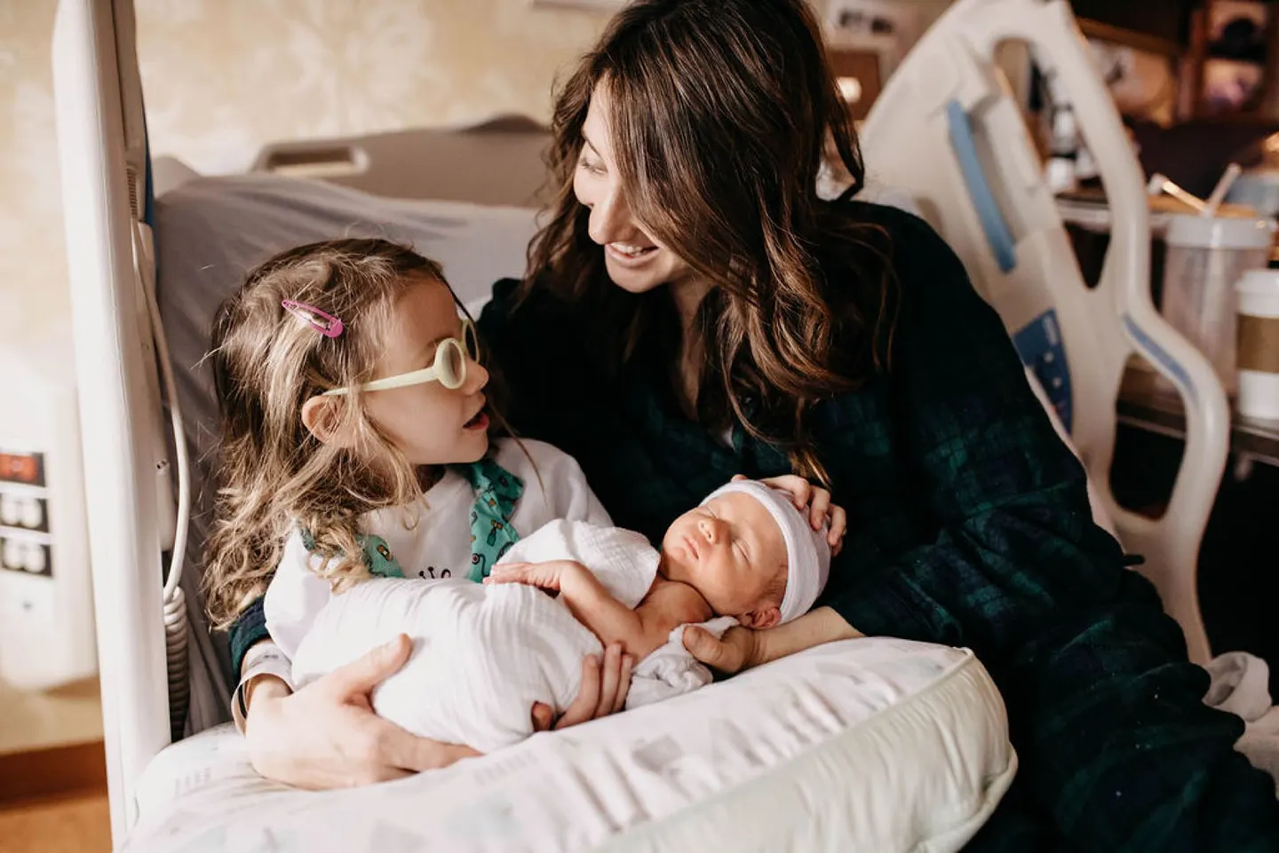 Planning maternity leave as a family photographer
