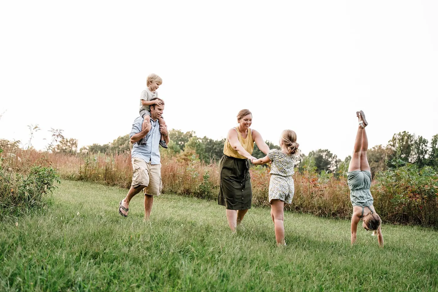 What to wear for outdoor family photos when it’s hot